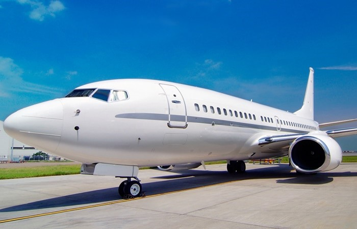 avion b737